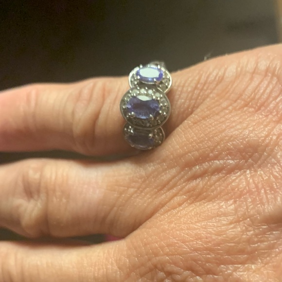 Trilogy genuine oval cut tanzanite ring 1 ctw - Picture 7 of 7